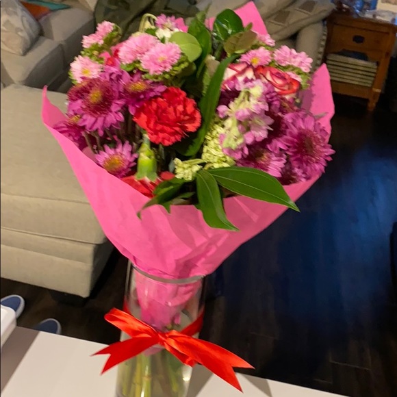 Meet your Posher, Olivia - Picture 1 of 1